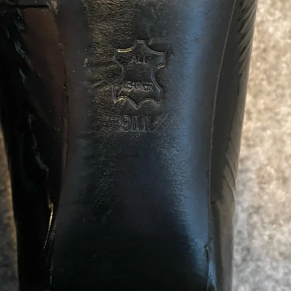 Tory Burch black patent leather pumps - Picture 5 of 7